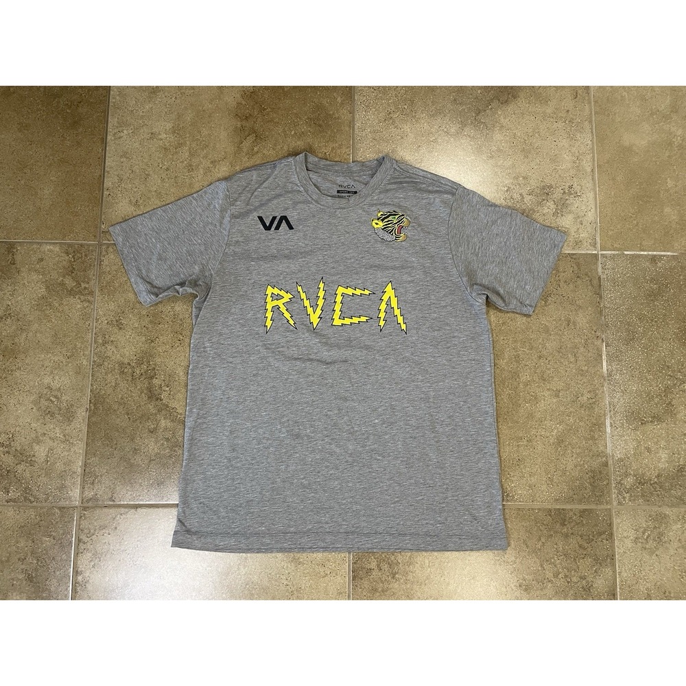 RVCA Shirt Mens Sz M Sports Tee Gray Tiger Balance Of Opposites Graphic Tee MMA